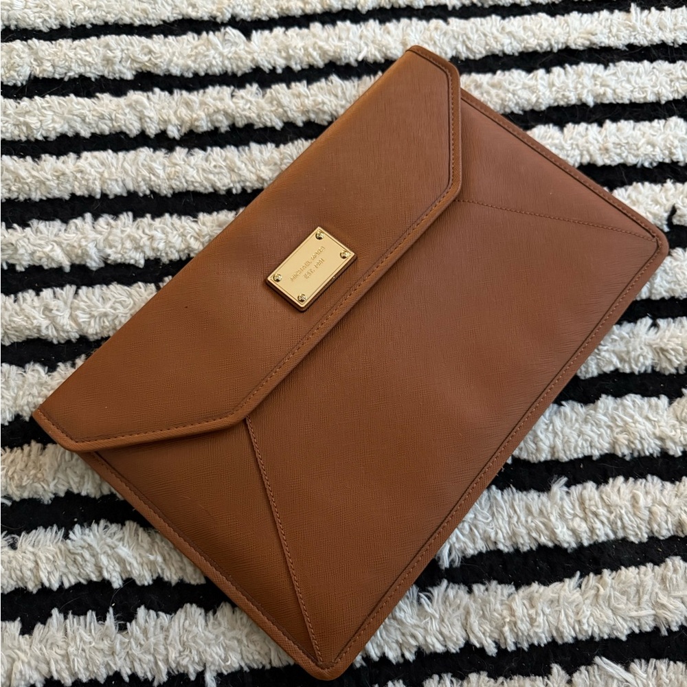 NEW Michael Kors Brown Envelope Clutch